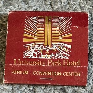 Vintage Matchbook University Park Hotel Flirts Beethovens Des Moines IA Iowa